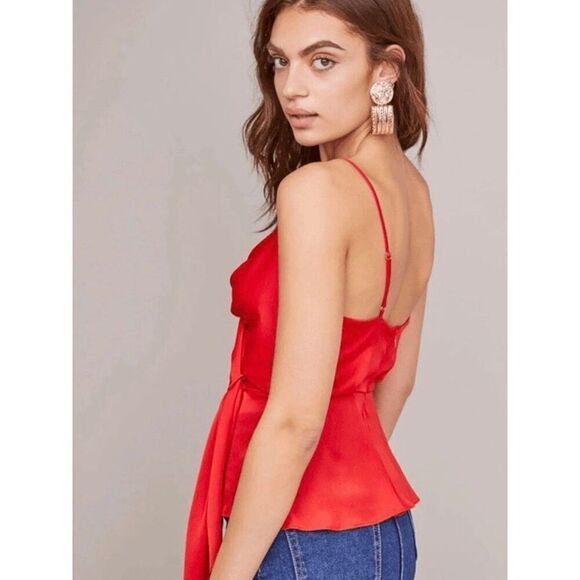 NEW ASTR THE LABEL Women’s XS Silky Nile Peplum Blouse Cami Top - Picture 3 of 9